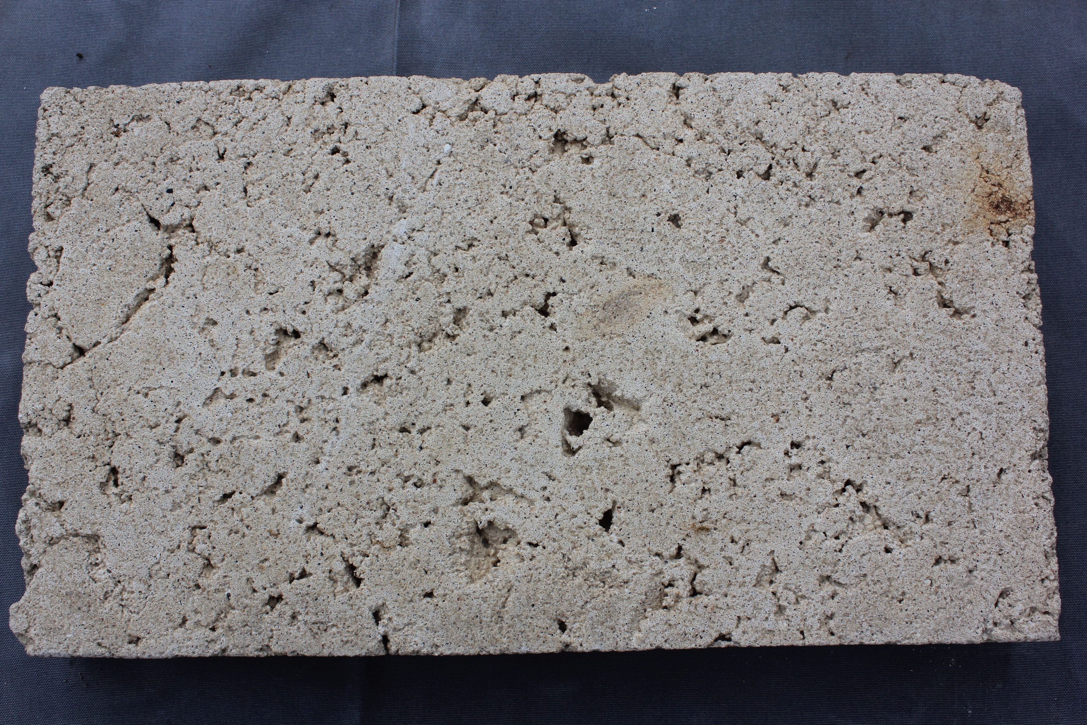 Travertine-Like Unfilled