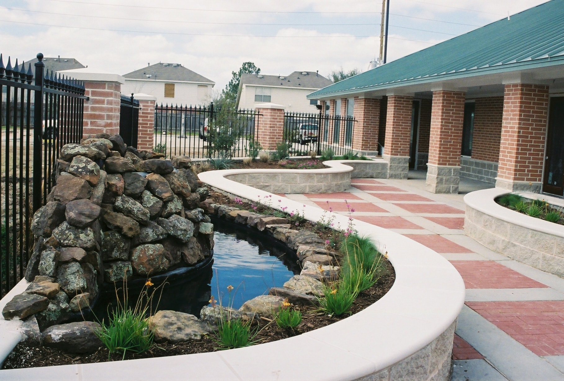 Fry Road Planters — View 3